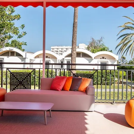 Cordial Biarritz * Плайя-дель-Инглес