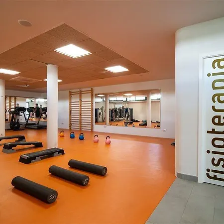 Cordial Biarritz Апартаменты *