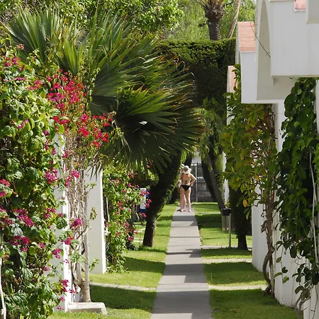 بانغالوز كورديال بياريتز * بلايا ديل إنغلز