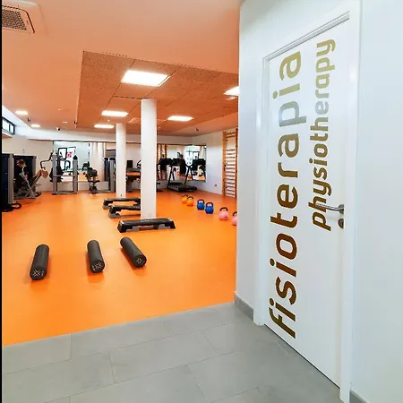 Cordial Biarritz Апартаменты *